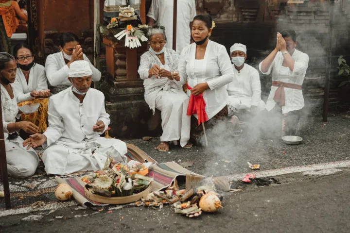 Group of people praying